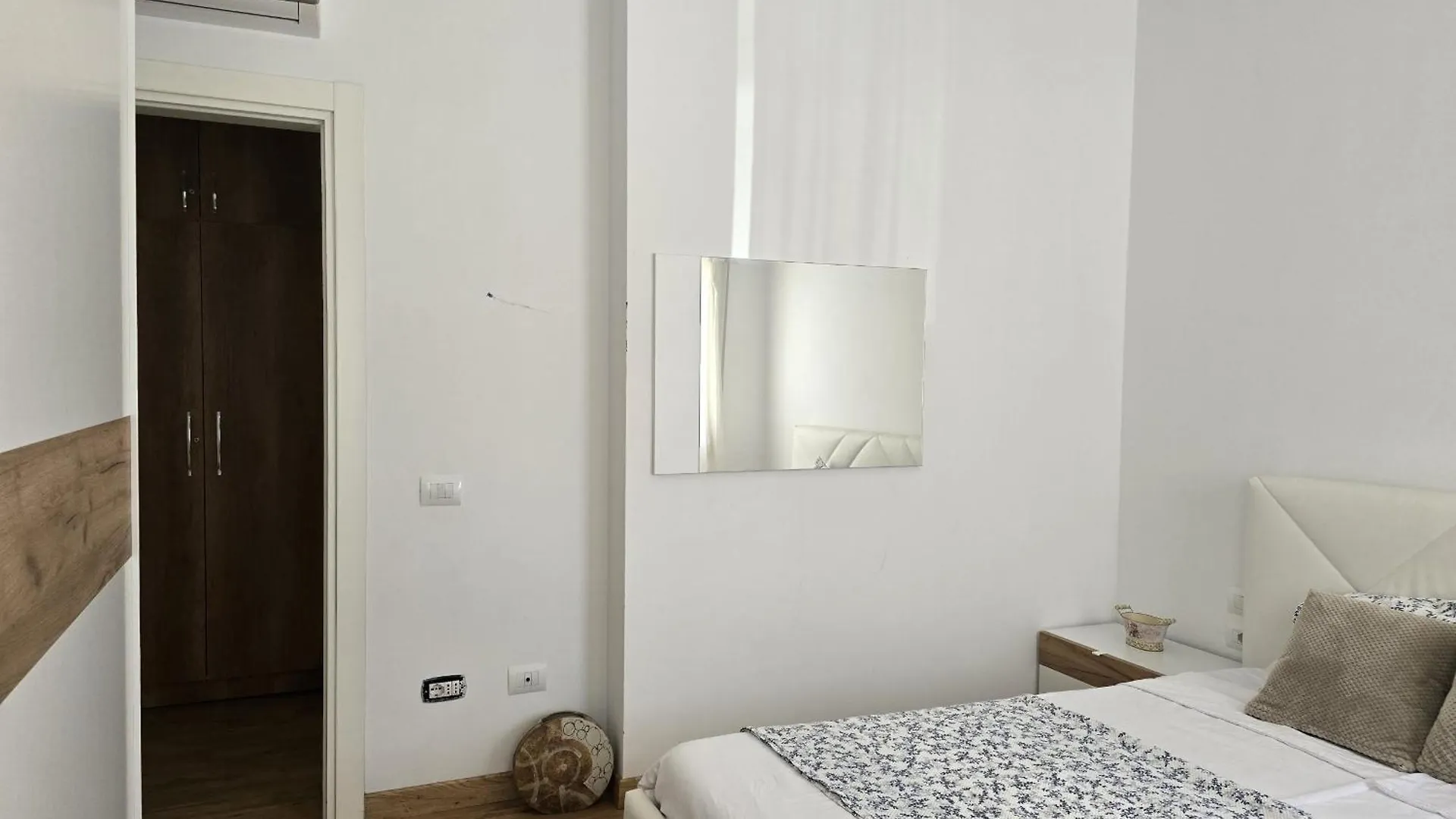 Art Apartment 219 Plazhi San Pietro 알바니아