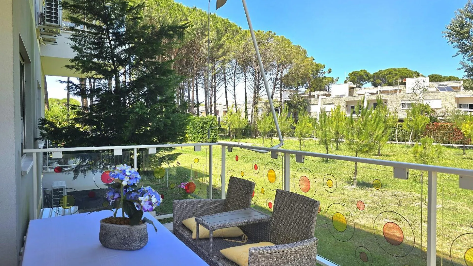 Art Apartment 219 Plazhi San Pietro
